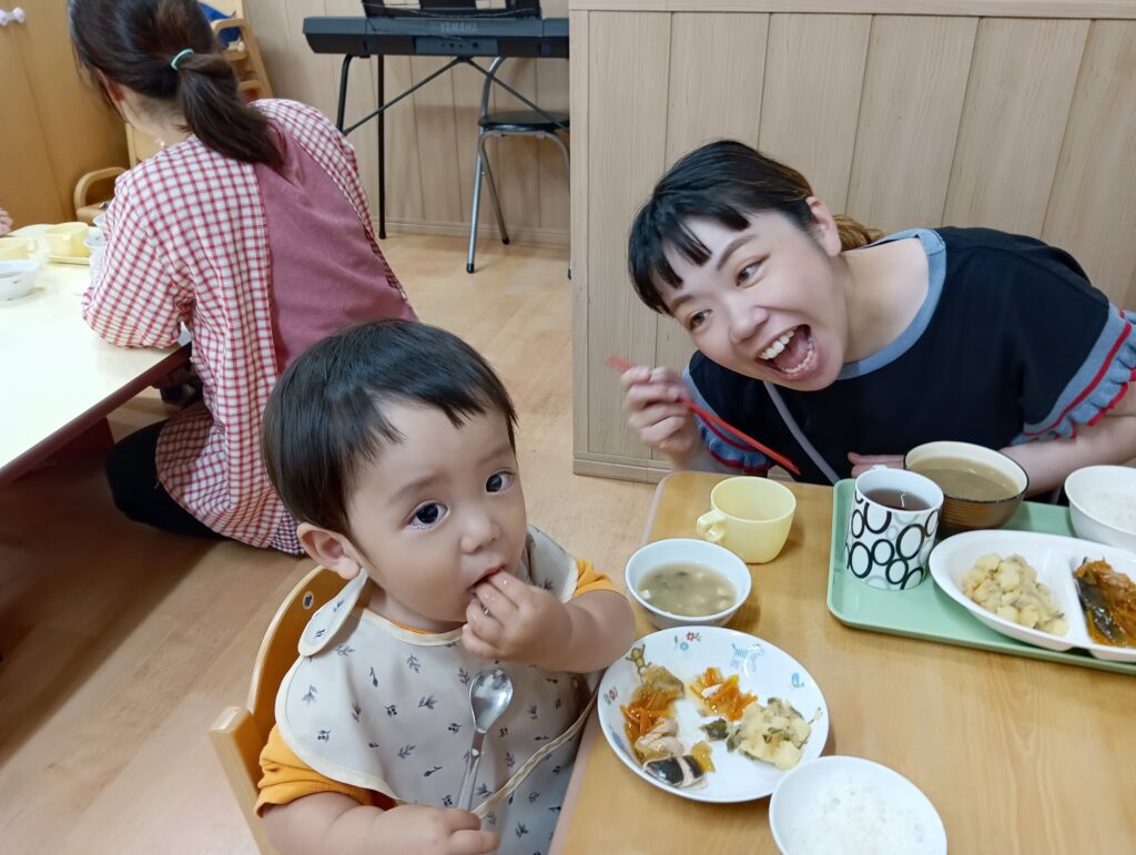 給食参観　給食　保育園　保育園給食　自園調理　参観　保護者参加　くじら保育園　海老江園　福島区　大阪　福島　202507-3