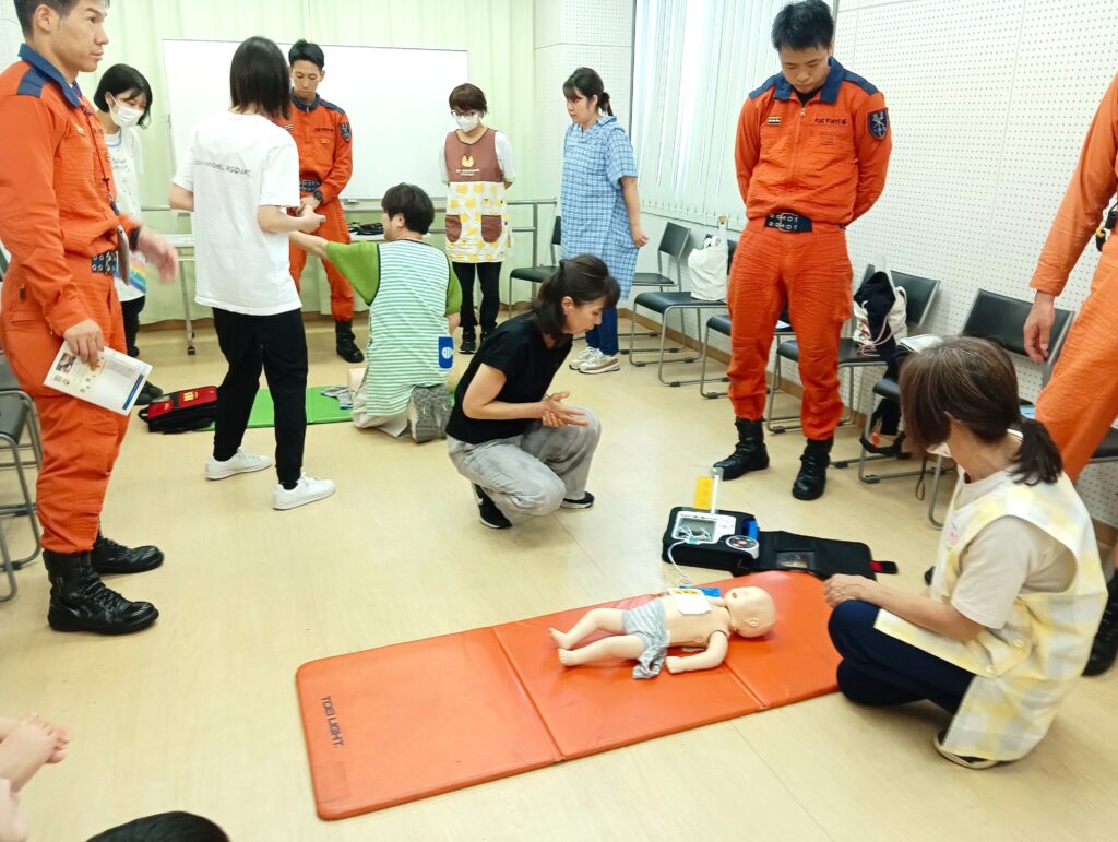 安心　預ける　保育園　職員　園　心がけ　シフト　情報共有　救命講習　くじら保育園　海老江　福島区　福島　大阪　202508-2