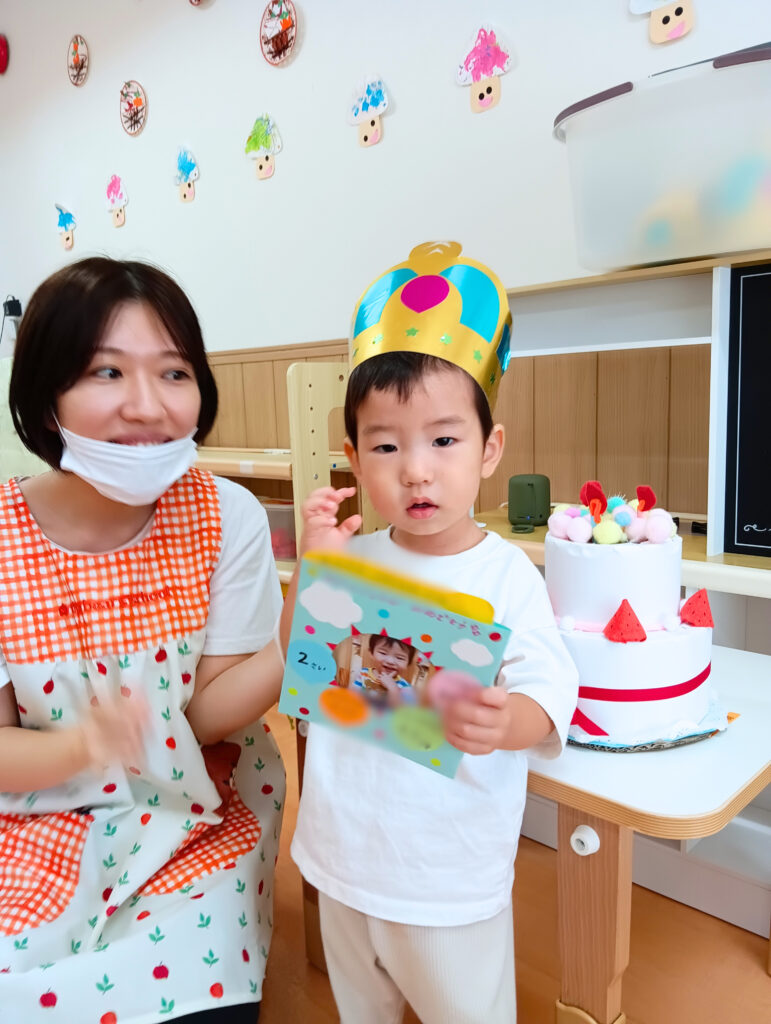大阪　保育園　お誕生日会　ばけたくん　マジックシアター　くじら保育園　202510-1