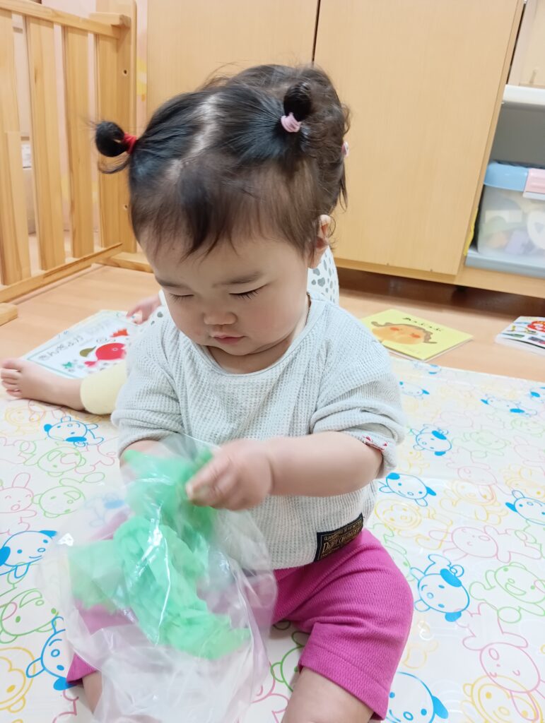 保育園の正月飾り　大阪　保育園　くじら保育園　202601-1