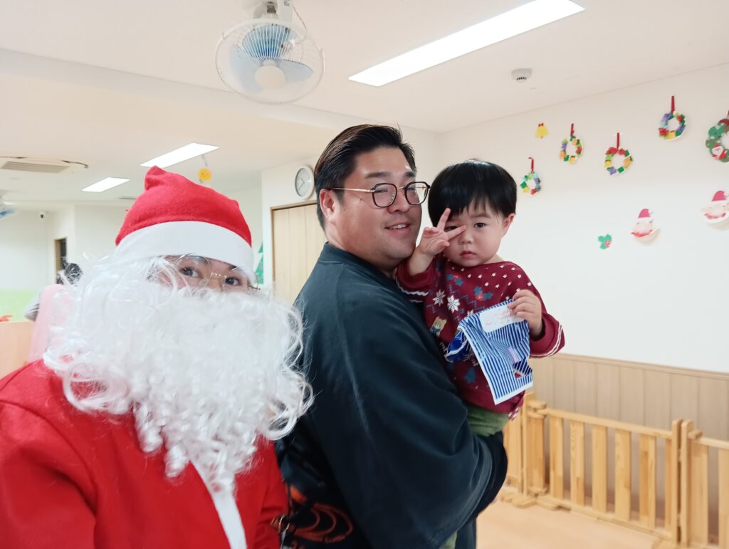 保育園のクリスマス発表会　大阪　保育園　くじら保育園　202512-3
