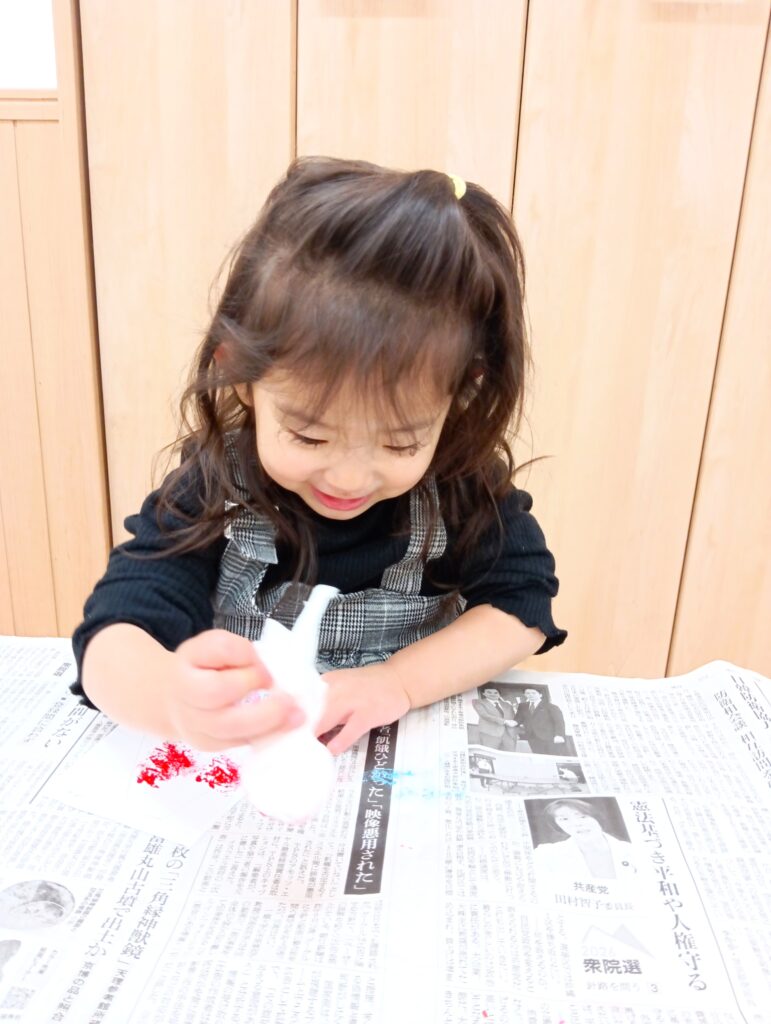 保育園のひな祭り製作 大阪 くじら保育園 202603-2