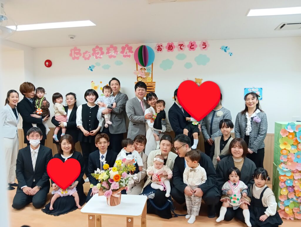 保育園入園式と進級式　大阪　くじら保育園　202604-1