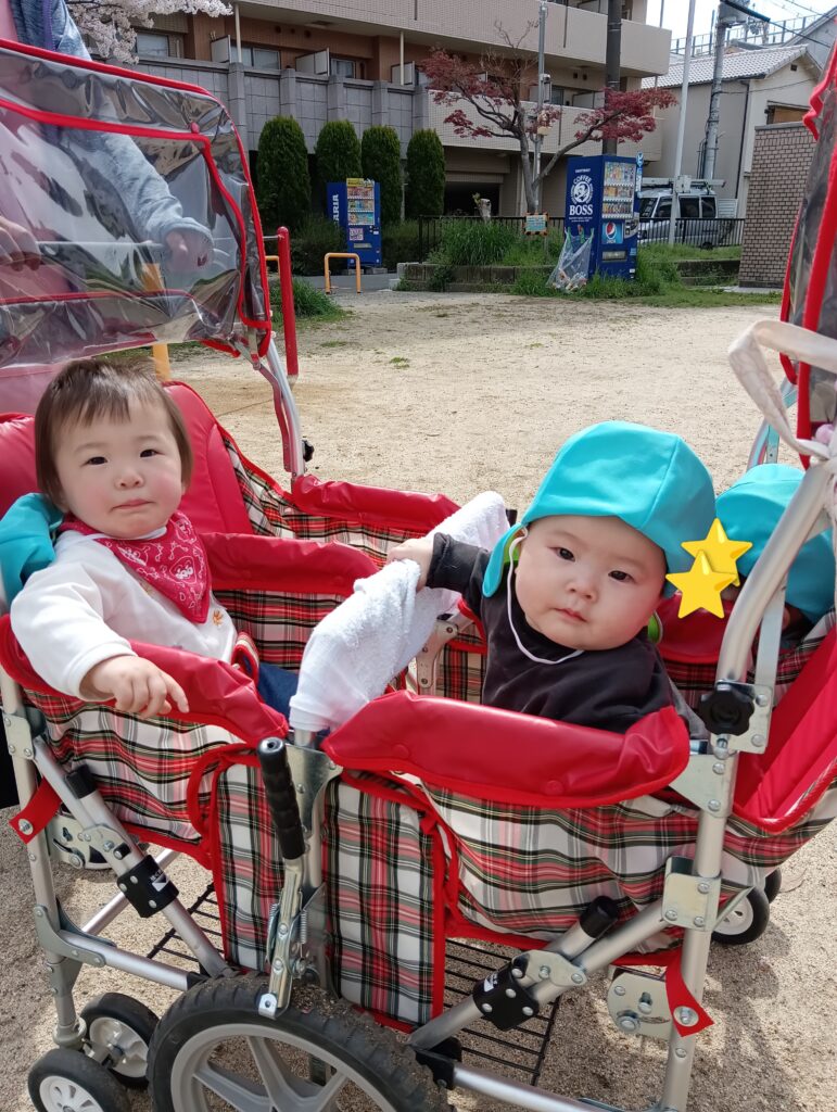 保育園の春の自然遊び　大阪　くじら保育園　202604-2