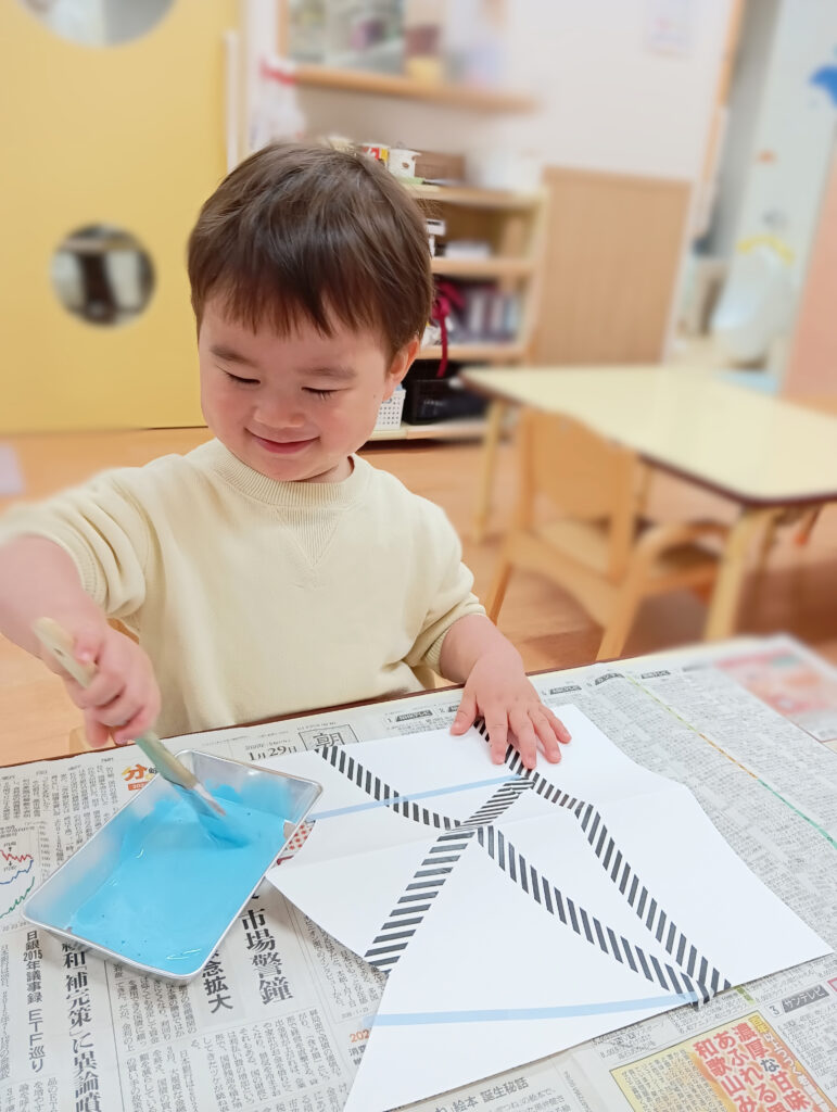 保育園のこいのぼり製作 大阪　くじら保育園　202604-4