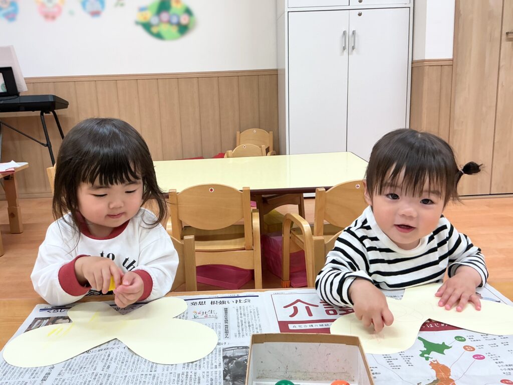 保育園春の製作　大阪　くじら保育園　202605-1