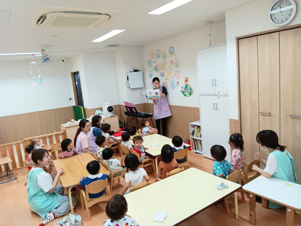 保育園のお誕生日会　保育士　大阪　くじら保育園　202606-3