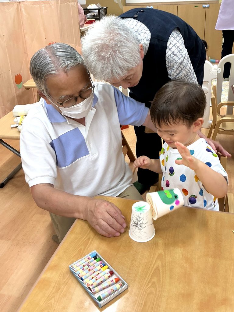 祖父母参加の保育園敬老の日 大阪 くじら保育園 202610-3