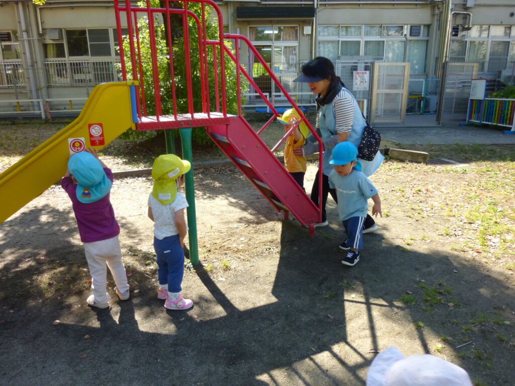 くじら保育園　都島東野田園　秋探し2024-3