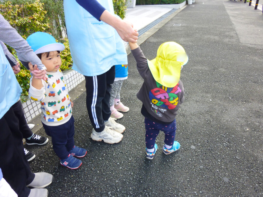 くじら保育園　都島東野田園　桜ノ宮公会堂　お散歩　202411-2