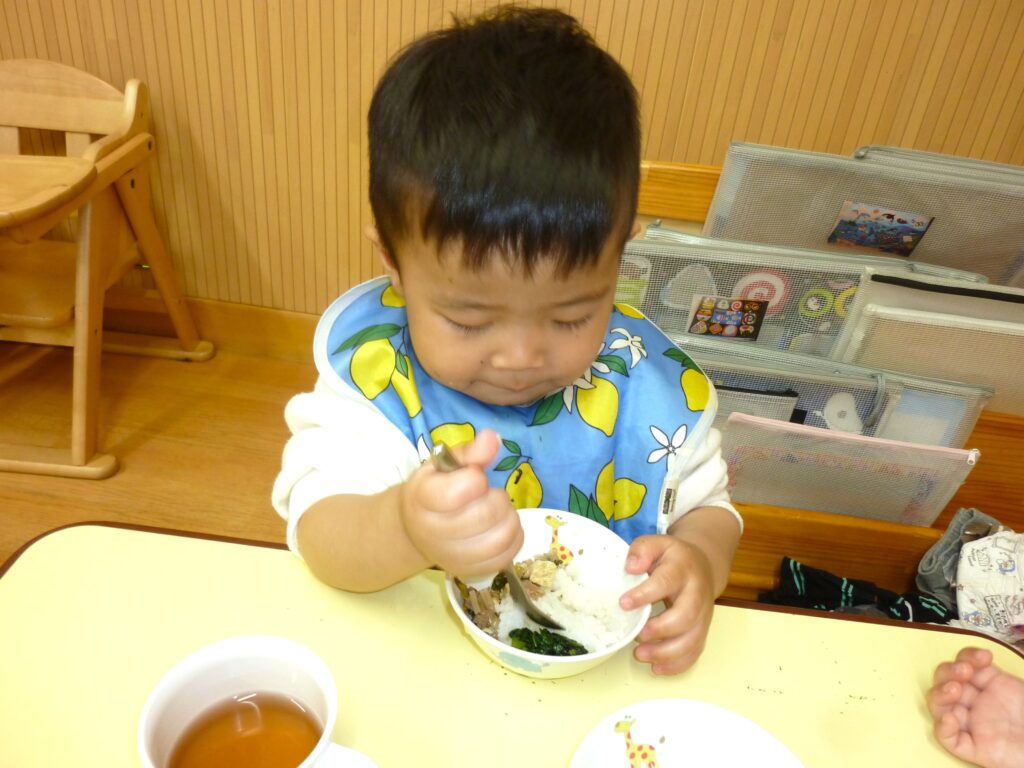 自園調理 給食 手作り給食 食育 くじら保育園 都島東野田 都島区 2025052