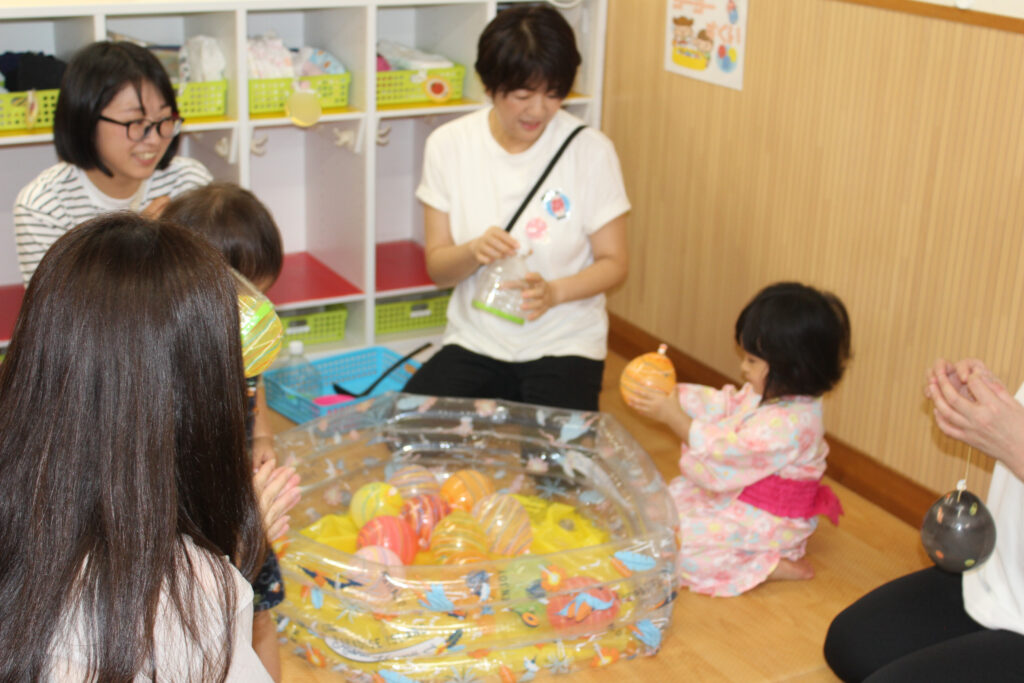 夏祭り　保育園　さかなつり　わなげ　わにわにパニック　ヨーヨーすくい　くじら保育園　都島東野田園　都島区　大阪　202507-4