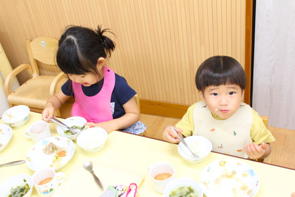 自園調理 保育園 給食 大阪 保育園 くじら保育園 都島東野田 202510-5