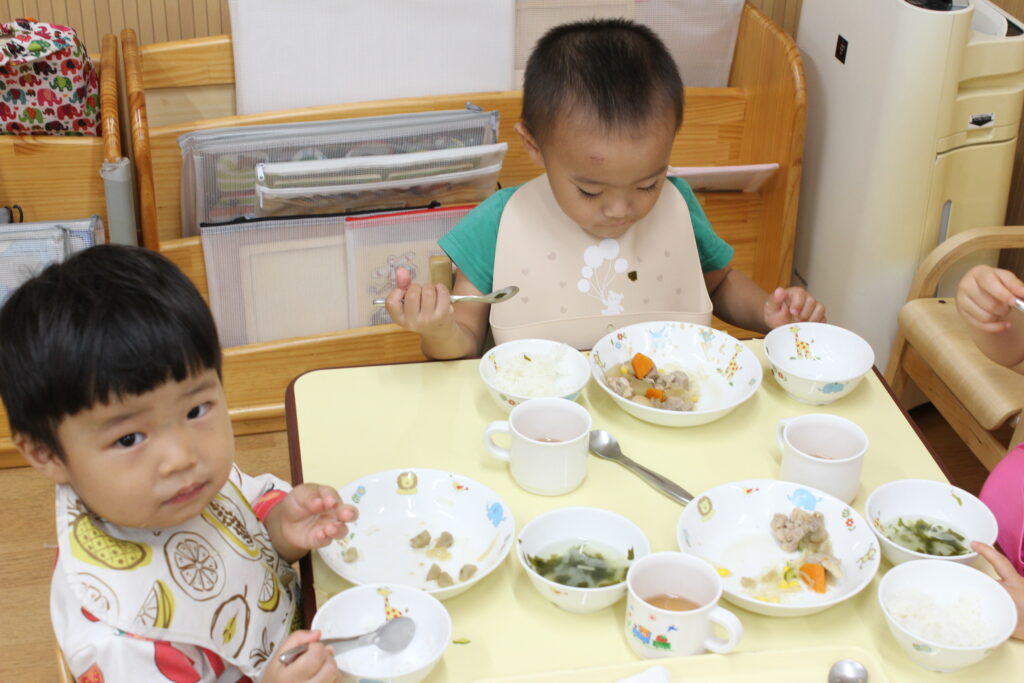 自園調理 保育園 給食 大阪 保育園 くじら保育園 都島東野田 202510-3