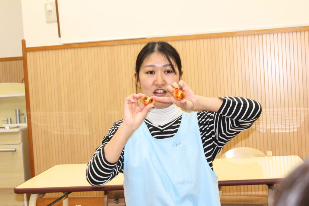保育園　食育　柿の木　くじら保育園　大阪　202512-2