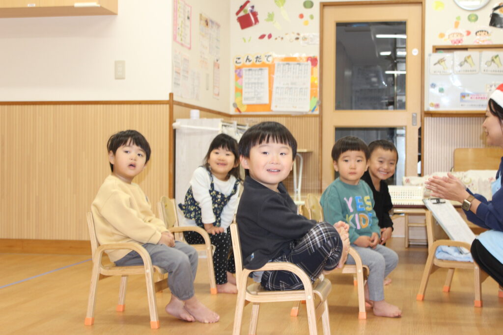 大阪保育園　くじら保育園 年末のご挨拶　202512-1