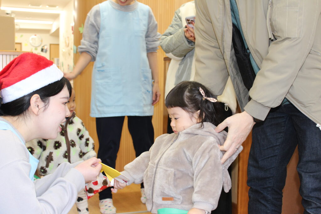 大阪保育園　くじら保育園 年末のご挨拶　202512-3
