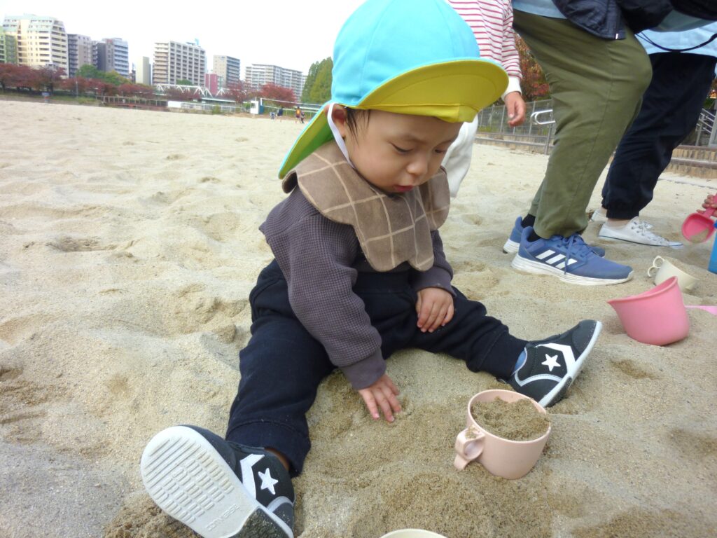 大阪 保育園 くじら保育園 砂遊び 桜ノ宮ビーチ 202512-5