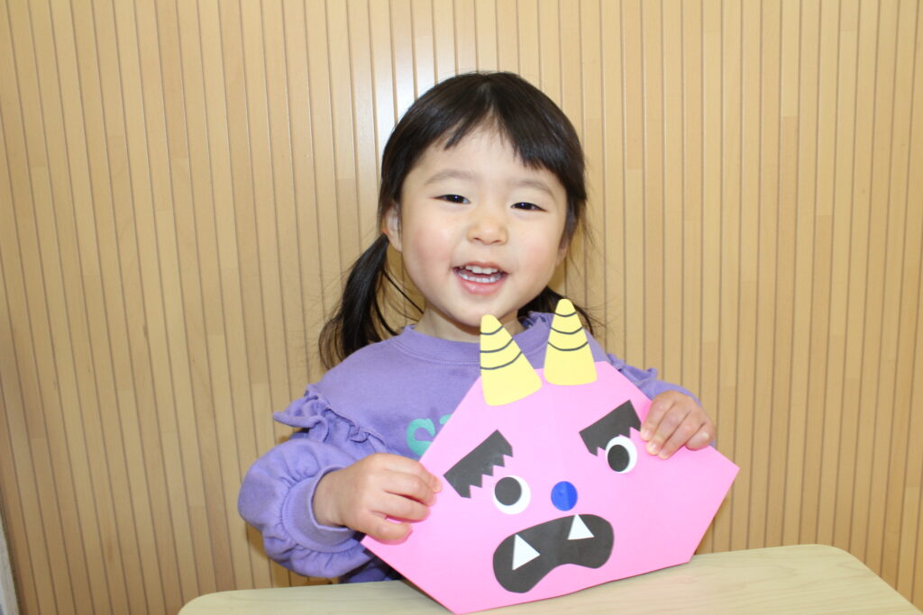 保育園で節分準備　鬼のお面作り　大阪　くじら保育園　202602-5