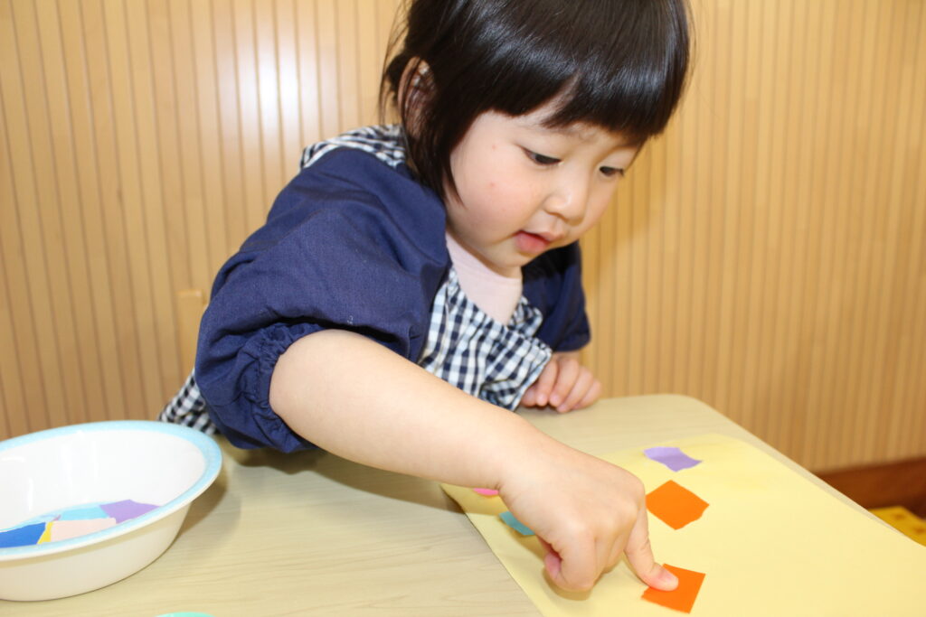 保育園冬の製作 冬アート　大阪　くじら保育園　202602-4