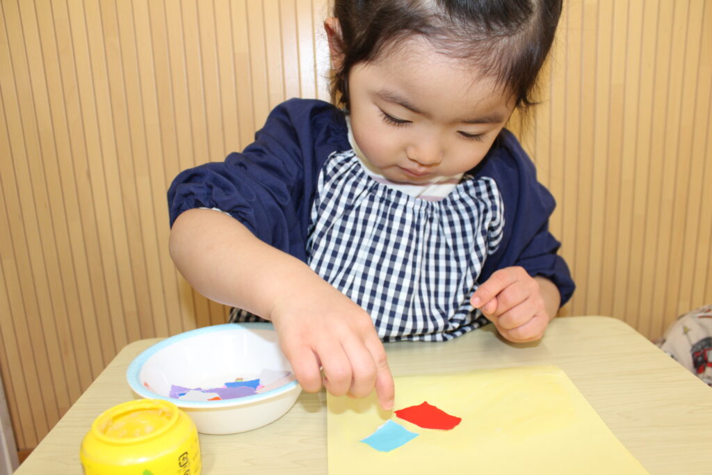 保育園冬の製作 冬アート　大阪　くじら保育園　202602-3