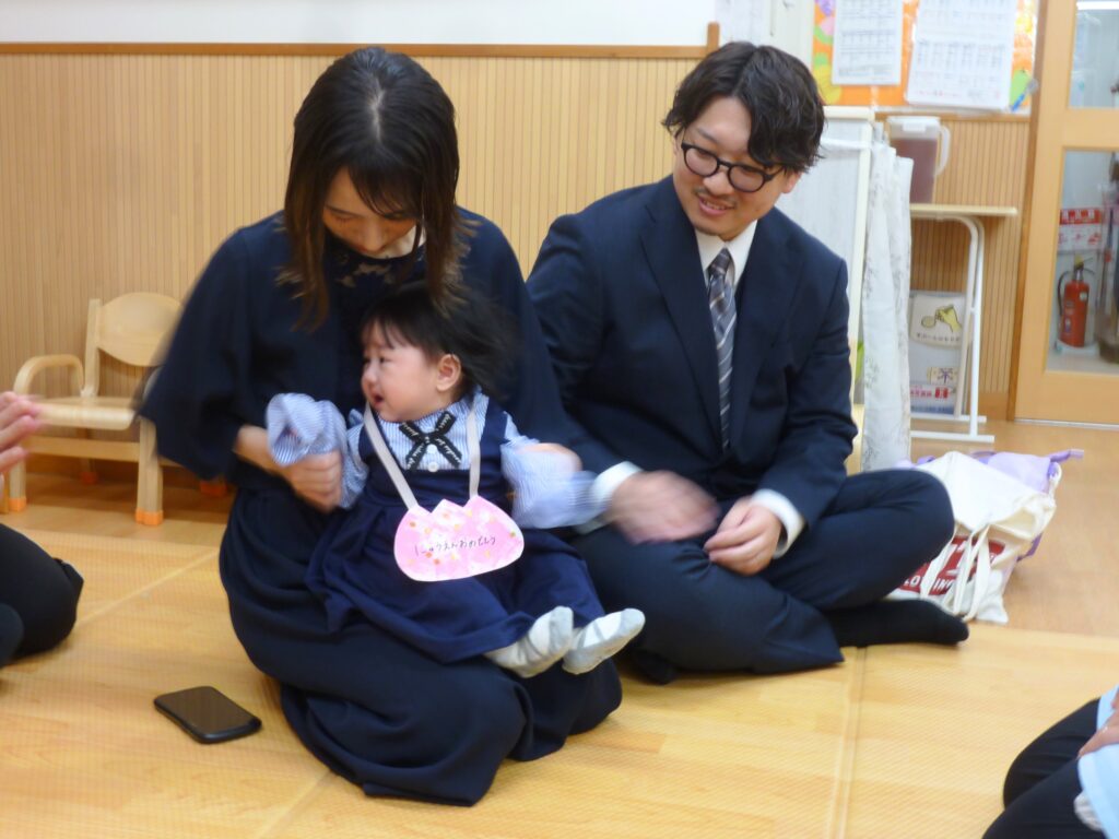 保育園入園式 在園児からの歌のプレゼント 大阪 くじら保育園 202604-1