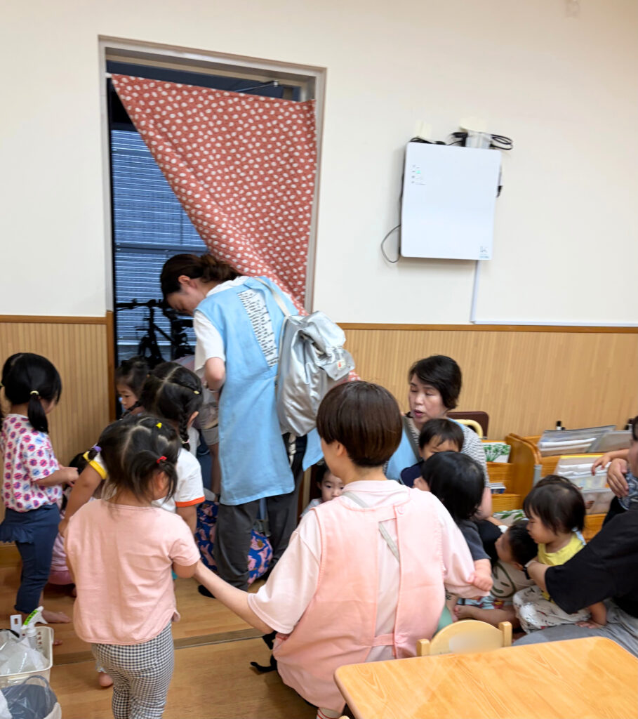 保育園の避難訓練　大阪　くじら保育園　202608-1