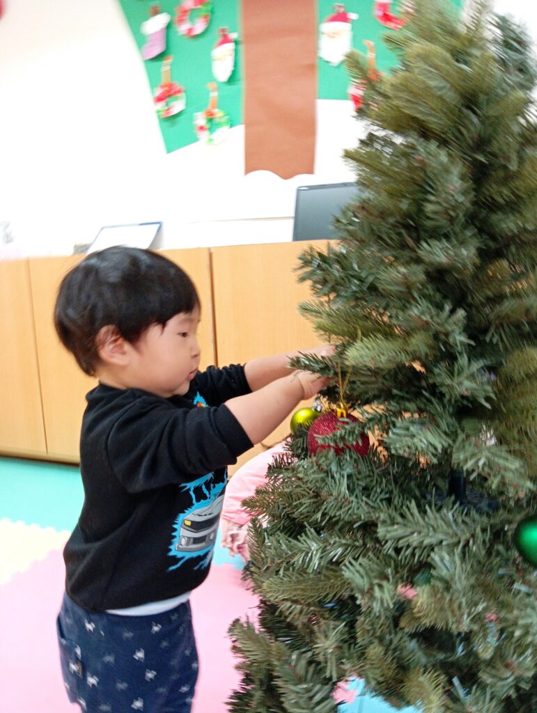 くじら保育園　海老江園　クリスマス製作　202412-8