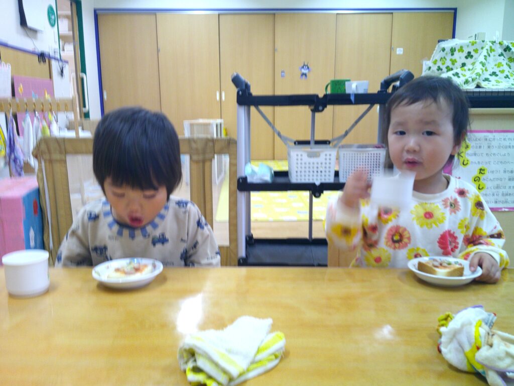 食育 クッキング ピザトースト くじら保育園 姫島 西淀川区 202505-3