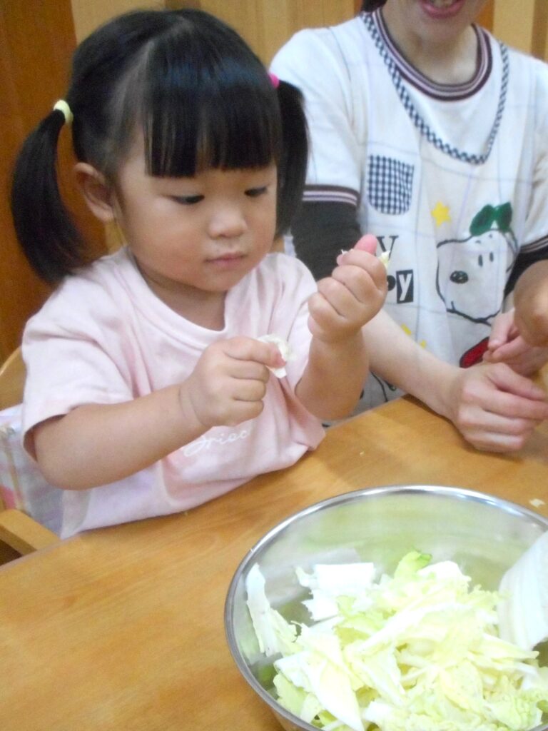保育園　食育　野菜栽培　大阪　くじら保育園　202609-14