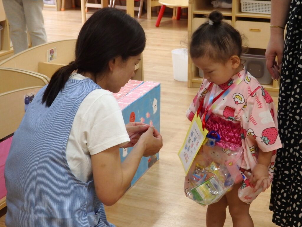 夏祭り スイカ割り ヨーヨー釣り 輪投げ おかし釣り くじら保育園 姫島園 西淀川区 大阪 保育園 202508-3
