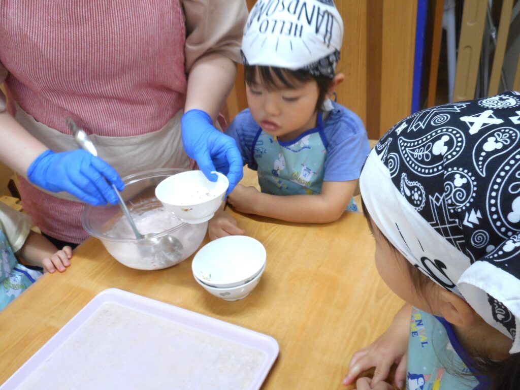 保育園 クッキング フルーチェ 大阪 くじら保育園 202510-1