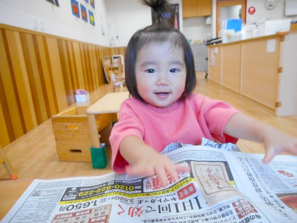 大阪 保育園 0歳児 室内遊び くじら保育園 202510-1