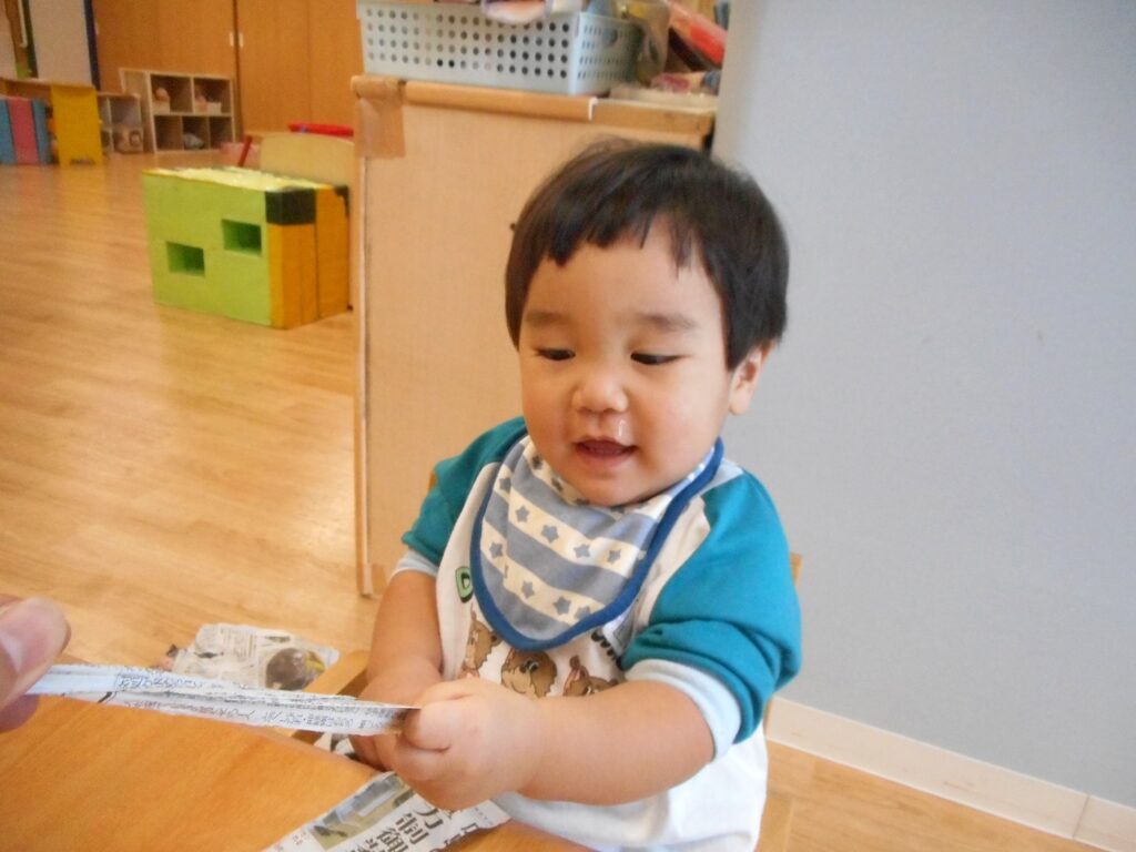 大阪 保育園 0歳児 室内遊び くじら保育園 202510-4