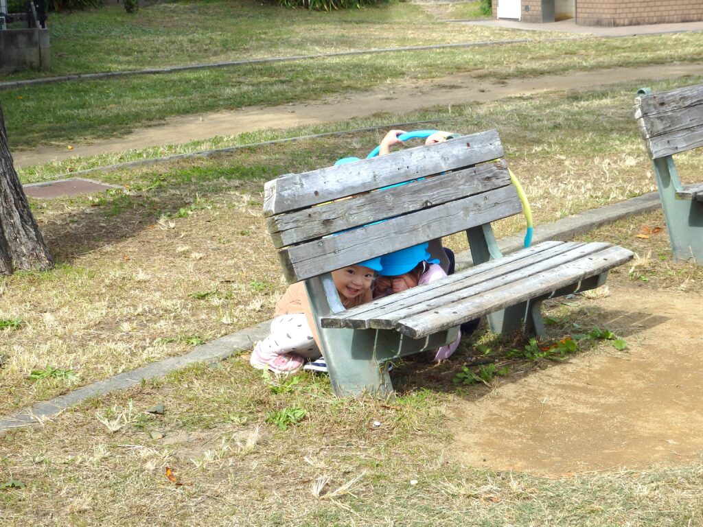 保育園 かくれんぼ 大阪 くじら保育園 202511-3