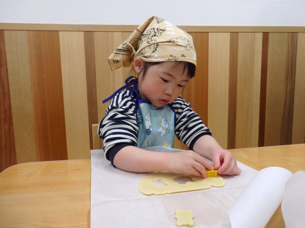 保育園の食育 クッキー作り 大阪 くじら保育園 202603-2