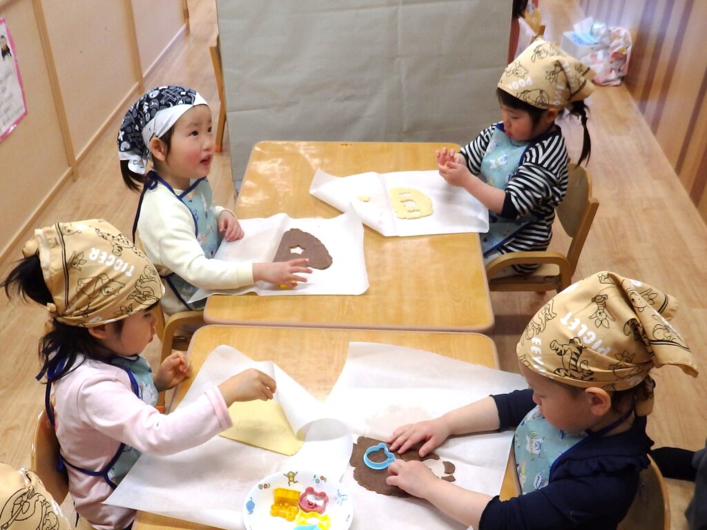 保育園の食育 クッキー作り 大阪 くじら保育園 202603-1