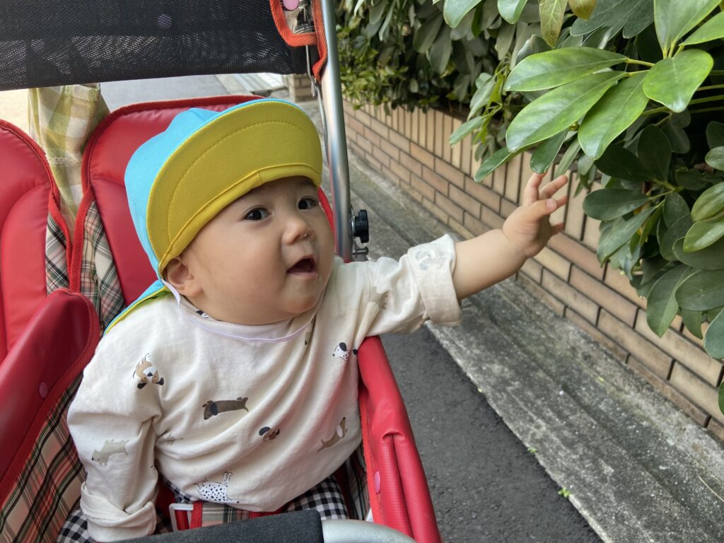 成長 園生活 新年度 公園 マット 運動 お散歩 くじら保育園 上新庄 202505-1