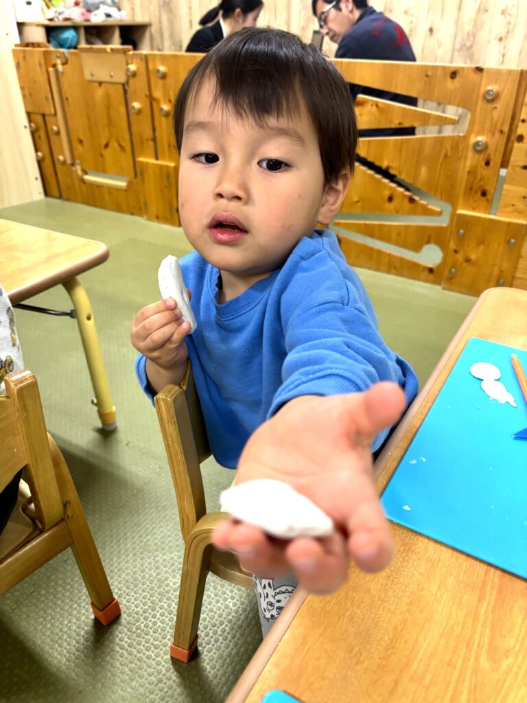 保育園粘土遊び 大阪　保育園　くじら保育園　202602-4