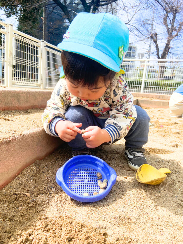 春の公園遊び　大阪　保育園　くじら保育園　202604-7