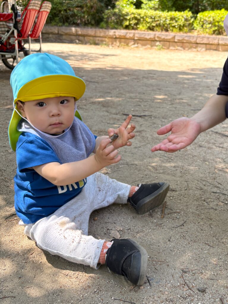 保育参加で給食とお散歩 大阪 くじら保育園 202606-2