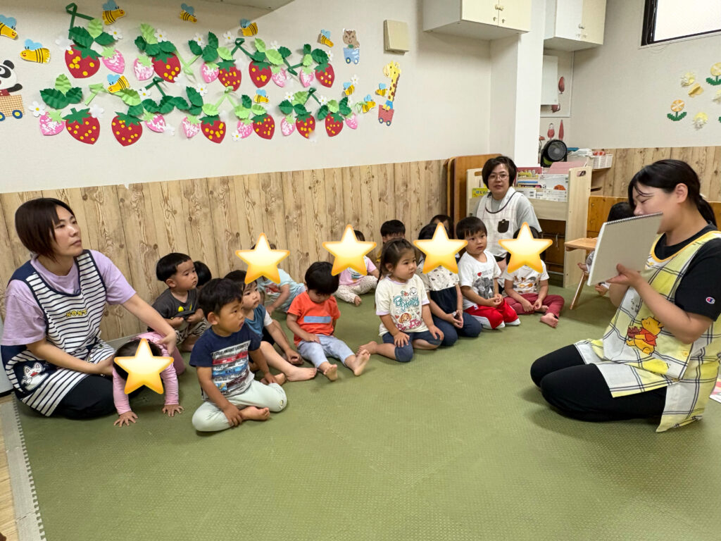 お誕生日会で保育士からの出し物　どんないろがすき　大阪　保育園　くじら保育園　202606-2