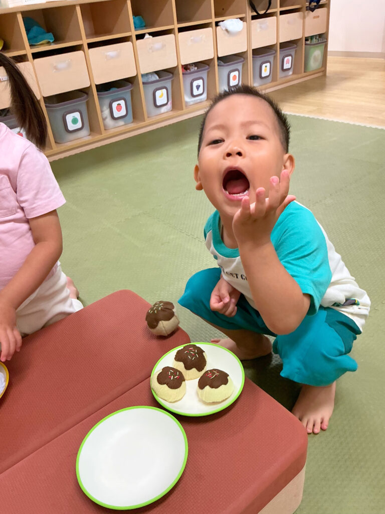 保育園でおままごと 大阪 くじら保育園 202607-5