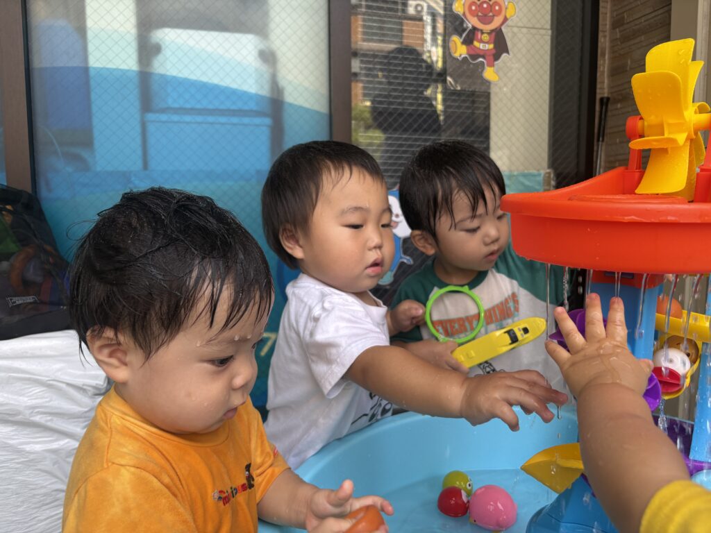 保育園水遊び 大阪 くじら保育園 202608-1