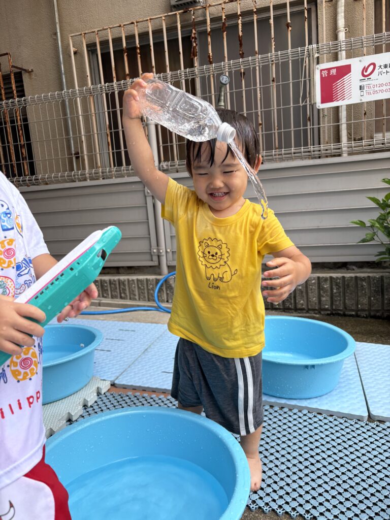 保育園水遊び 大阪 くじら保育園 202608-3