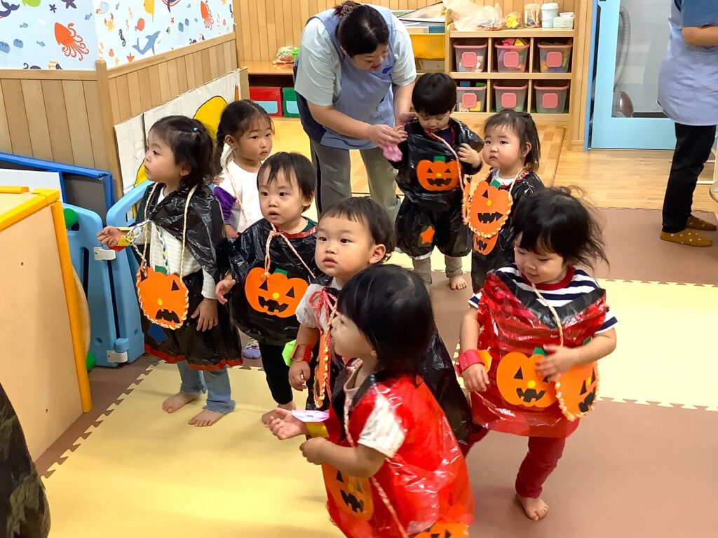 くじら保育園　三国園　ハロウィン　仮装　202410-3