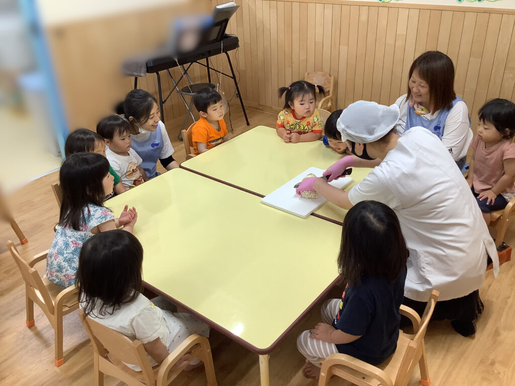 えのき　栽培　食育　体験　給食　調理師　くじら保育園　三国園　淀川区　202505-2
