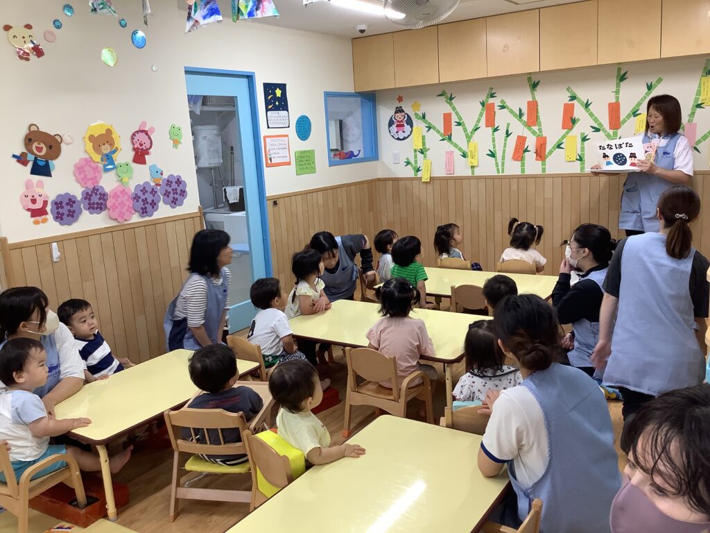 七夕会 七夕 保護者 保育行事 たなばた 製作 親子 天の川 くじら保育園 三国園 淀川区 202507-1