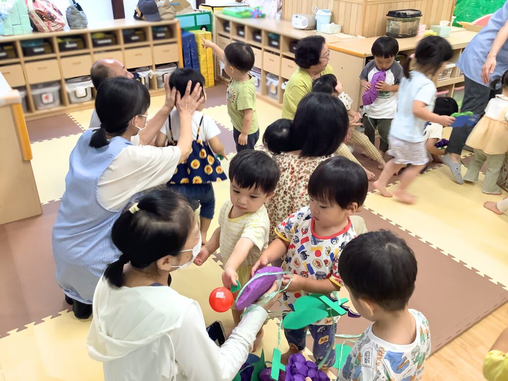 敬老の日の集い　敬老の日　祖父母参加　くじら保育園　三国　大阪　保育園　20259-5