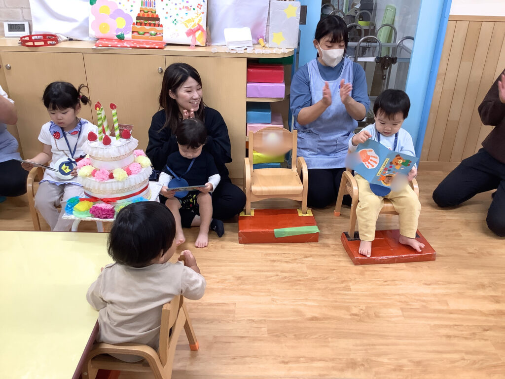 大阪 保育園 くじら保育園 お誕生日会 202510-3